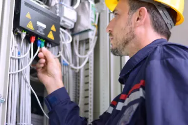 Technicien / Technicienne télécoms et réseaux
