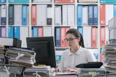 Greffier / Greffière des tribunaux de commerce