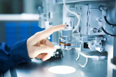 Technicien / Technicienne en optique de précision