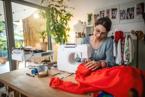 Tailleur-couturier / Tailleuse-couturière