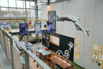 Hall d'entrée de l'école Georges Méliès